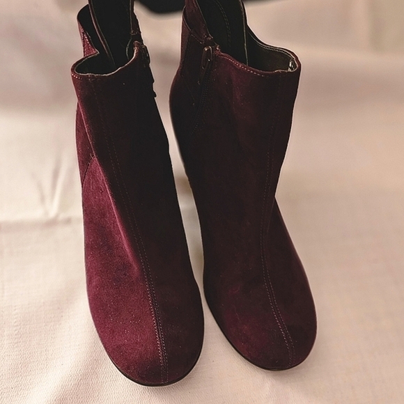 Aerosols Booties NWOT - Picture 1 of 4